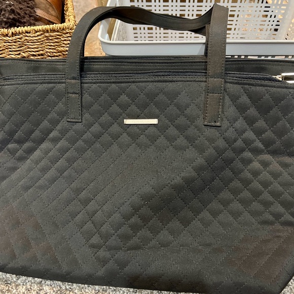 Franco Valentino Black Tote - 3 zipper compartment - Picture 12 of 14